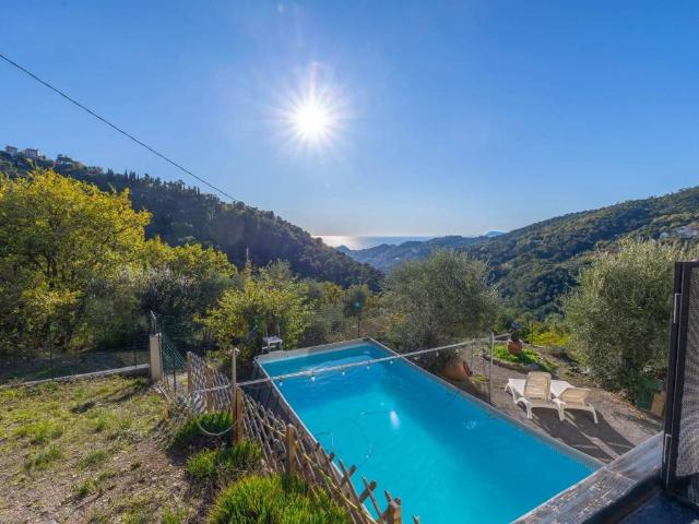Villa Indipendente in vendita a Seborga, Liguria