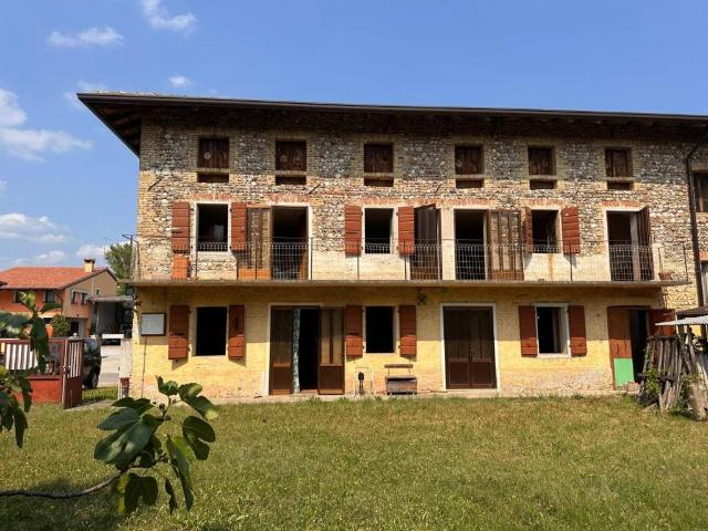 Villa Indipendente in vendita a Sedegliano, Friuli-Venezia Giulia