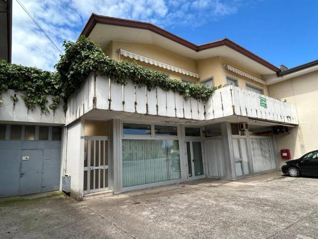 Villa Indipendente in vendita a Sedegliano, Friuli-Venezia Giulia