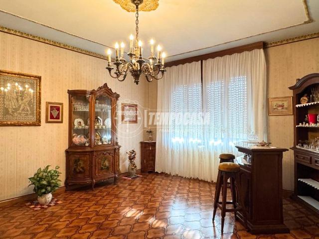 Villa Indipendente in vendita a Roveda, Sedriano