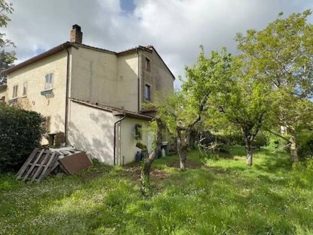 Villa Indipendente in vendita a Unione dei Comuni Montani Amiata Grossetana, Seggiano