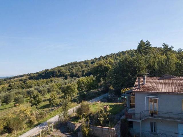 Villa Indipendente in vendita a Unione dei Comuni Montani Amiata Grossetana, Seggiano