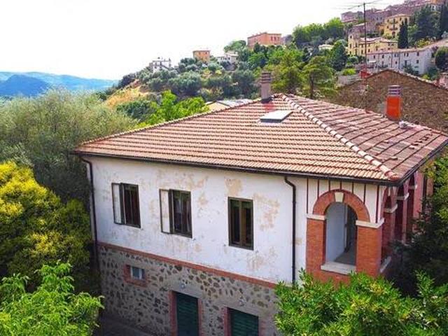 Villa Indipendente in vendita a Unione dei Comuni Montani Amiata Grossetana, Seggiano
