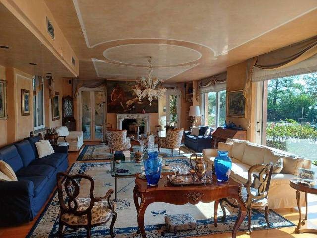 Villa Indipendente in vendita a San Felice, Segrate
