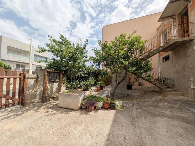 Villa Indipendente in vendita a Su Tèrmini de Bàxiu, Selargius