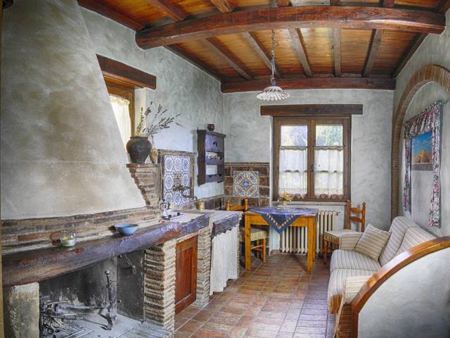 Villa Indipendente in vendita a Selci, Rieti