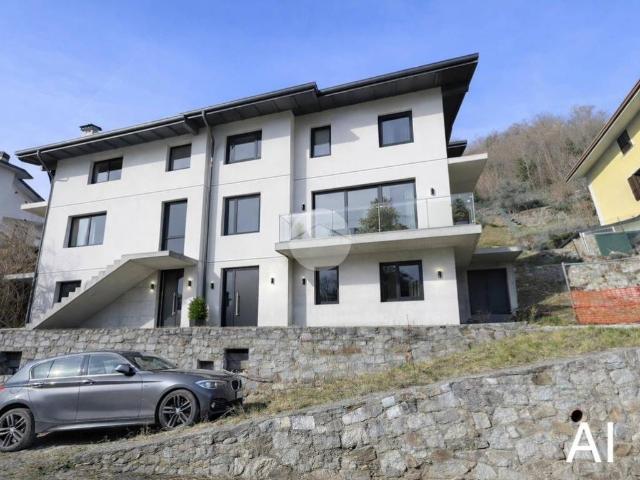 Villa Indipendente in vendita a Comunità montana della valle Camonica, Sellero