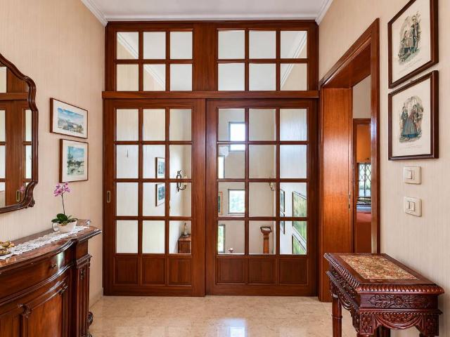 Villa Indipendente in vendita a Selvazzano Dentro, Veneto