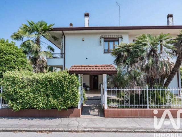 Villa Indipendente in vendita a San Domenico, Selvazzano Dentro