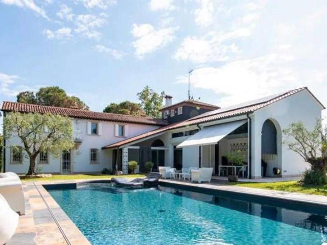 Villa Indipendente in vendita a San Domenico, Selvazzano Dentro