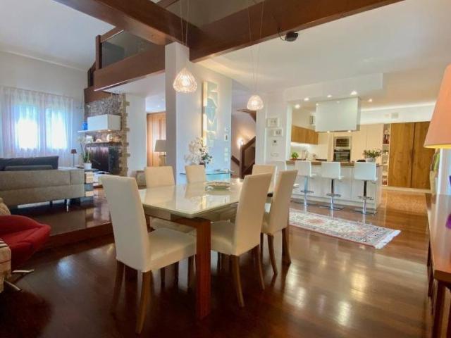 Villa Indipendente in vendita a San Domenico, Selvazzano Dentro
