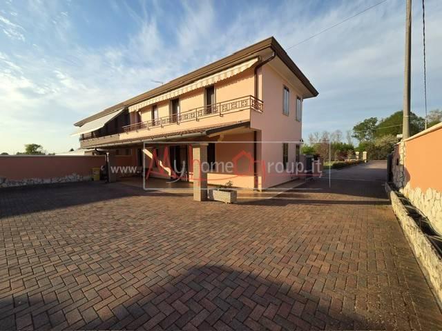 Villa Indipendente in vendita a Selvazzano Dentro, Veneto