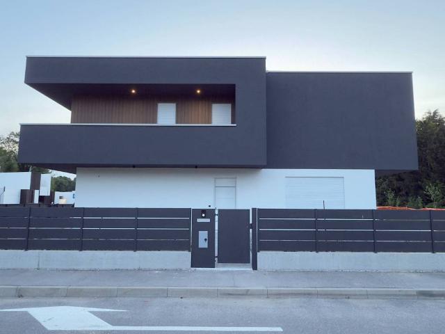 Villa Indipendente in vendita a Voltabarozzo, Padova