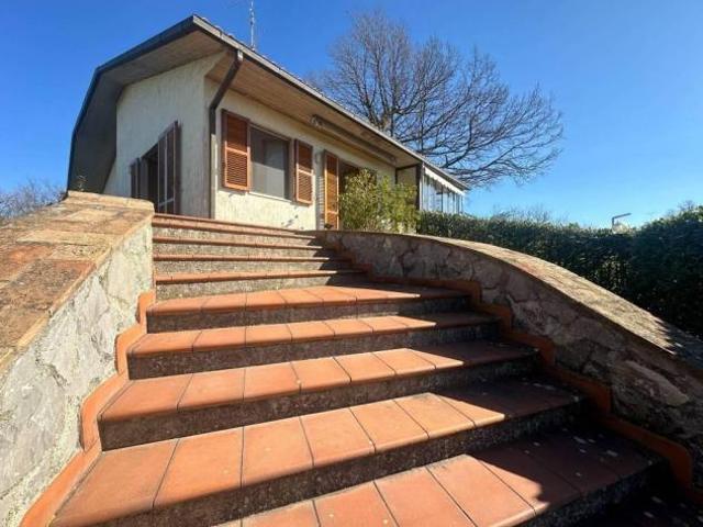 Villa Indipendente in vendita a Unione dei Comuni Montani Amiata Grossetana, Semproniano