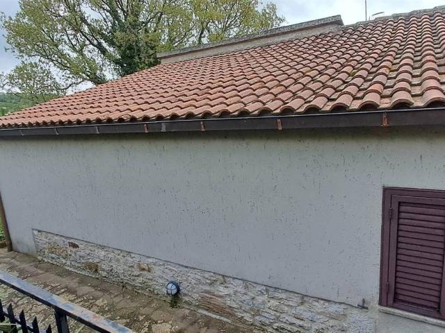 Villa Indipendente in vendita a Unione dei Comuni Montani Amiata Grossetana, Semproniano