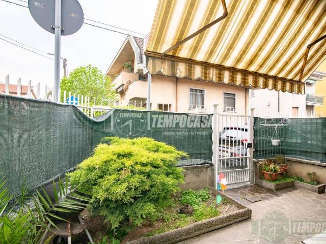 Villa Indipendente in vendita a Castelletto, Senago
