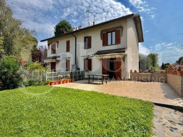 Villa Indipendente in vendita a Castelletto, Senago