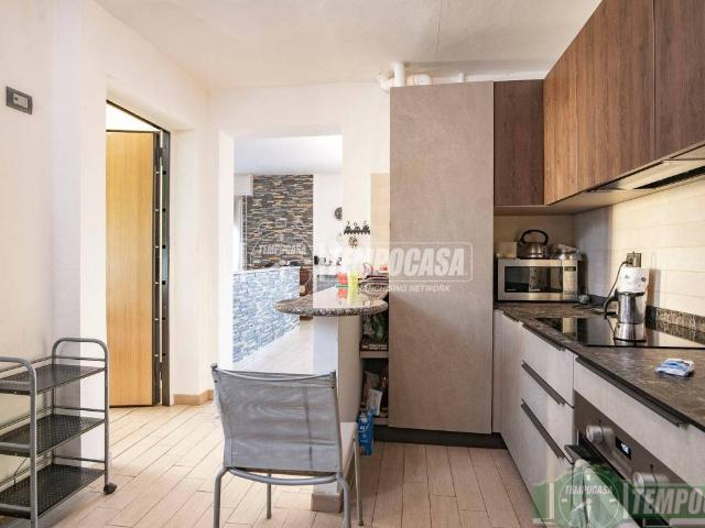 Villa Indipendente in vendita a Senago, Lombardia