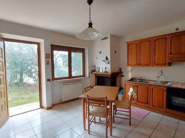 Villa Indipendente in vendita a Marche, Ancona