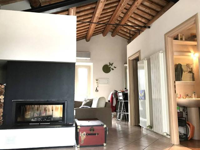Villa Indipendente in vendita a Sant'Angelo, Marche