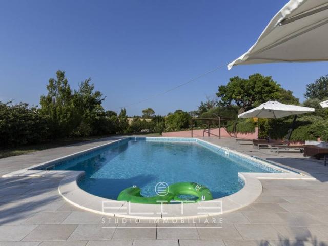Villa Indipendente in vendita a Marche, Ancona