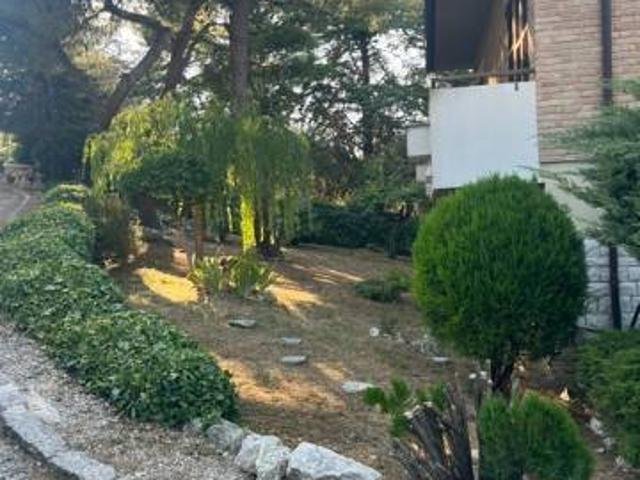 Villa Indipendente in vendita a Le Vigne, Senigallia