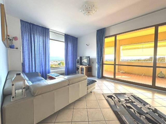 Villa Indipendente in vendita a Cesanella, Marche