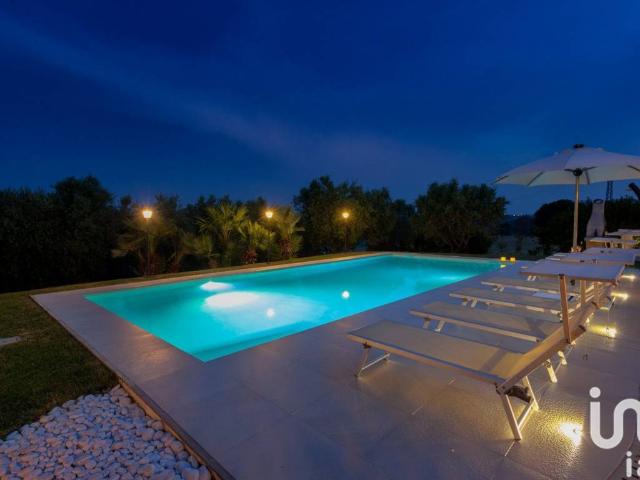Villa Indipendente in vendita a Marche, Ancona