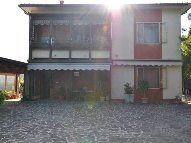 Villa Indipendente in vendita a Marche, Ancona