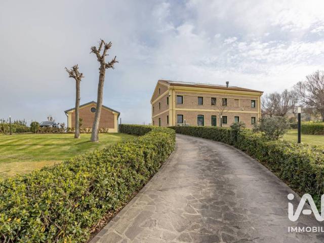 Villa Indipendente in vendita a Marche, Ancona