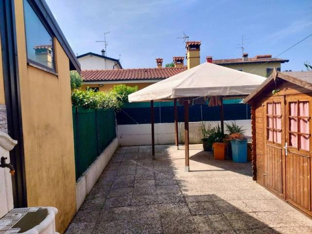 Villa Indipendente in vendita a Sequals, Friuli-Venezia Giulia