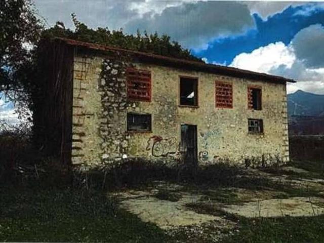 Villa Indipendente in vendita a Frasso, Seravezza