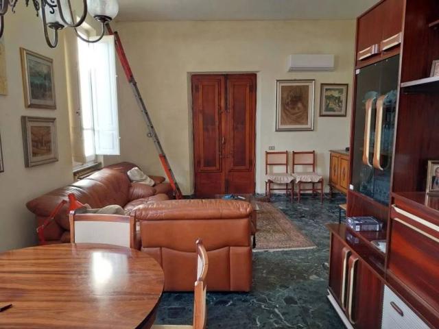 Villa Indipendente in vendita a Pozzi, Seravezza