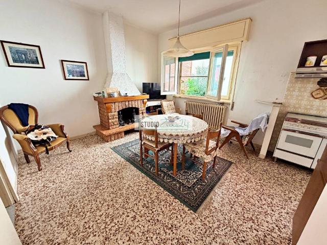 Villa Indipendente in vendita a Tonfano, Toscana