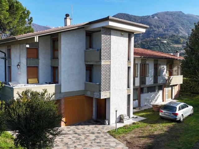 Villa Indipendente in vendita a Seravezza, Toscana
