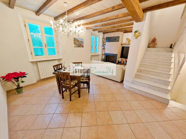 Villa Indipendente in vendita a Ripa, Seravezza