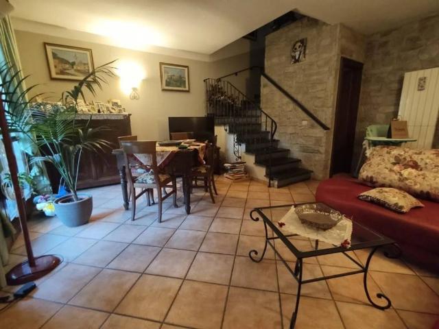 Villa Indipendente in vendita a Seravezza, Lucca