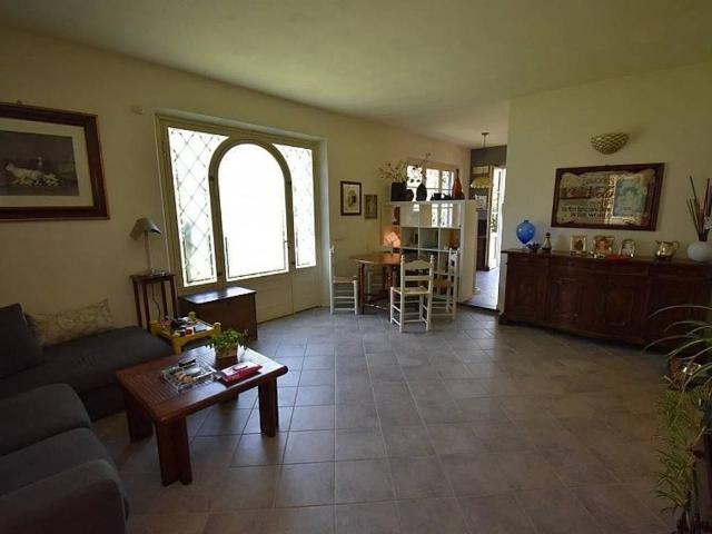 Villa Indipendente in vendita a Pozzi, Seravezza