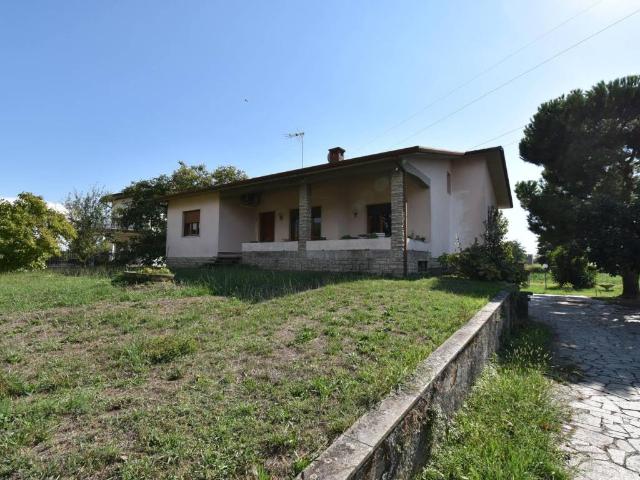 Villa Indipendente in vendita a Frasso, Seravezza