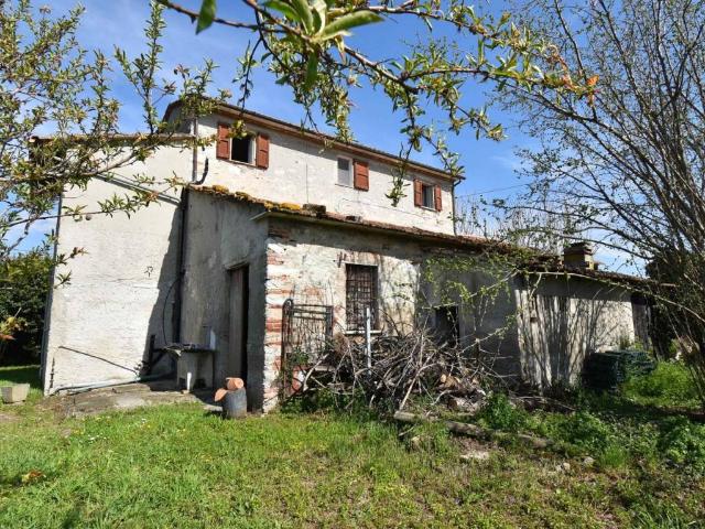 Villa Indipendente in vendita a Frasso, Seravezza