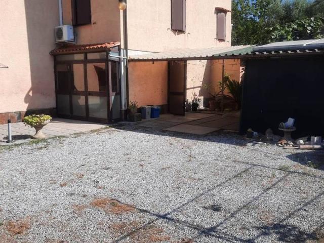 Villa Indipendente in vendita a Pozzi, Seravezza