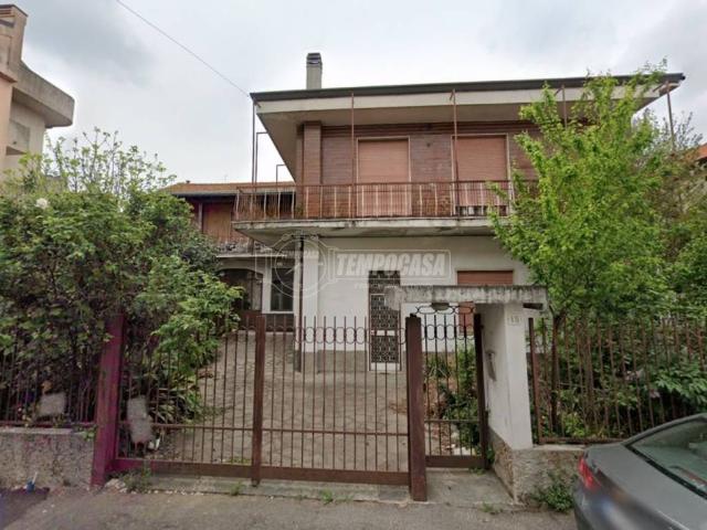 Villa Indipendente in vendita a San Rocco, Seregno