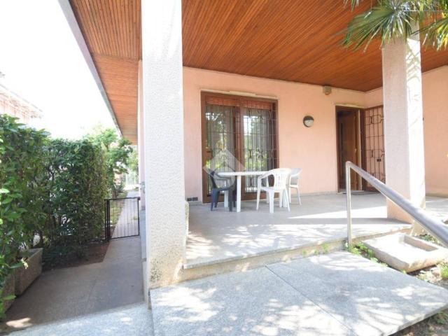 Villa Indipendente in vendita a San Rocco, Seregno