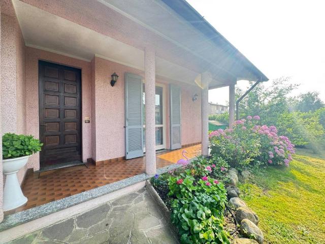 Villa Indipendente in vendita a Santa Valeria, Seregno