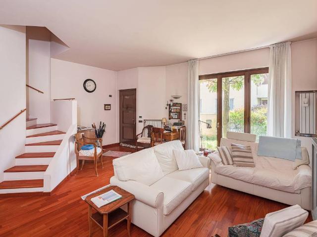 Villa Indipendente in vendita a San Rocco, Seregno