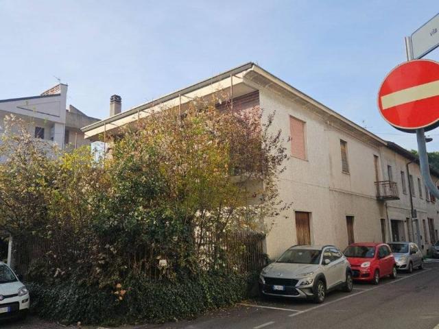 Villa Indipendente in vendita a San Rocco, Seregno