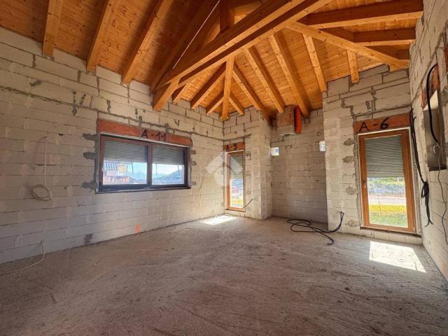 Villa Indipendente in vendita a Rasai, Seren Del Grappa