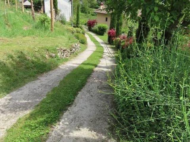 Villa Indipendente in vendita a Seren Del Grappa, Veneto