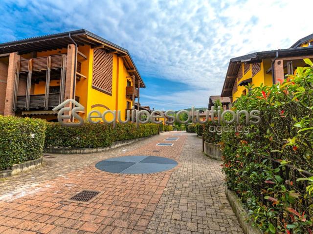 Villa Indipendente in vendita a Paderno, Seriate