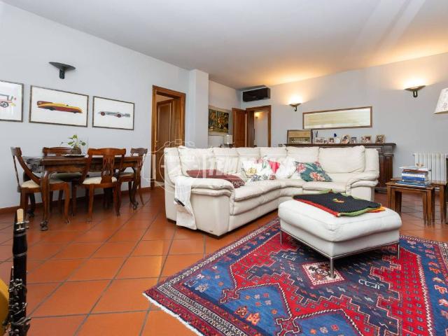 Villa Indipendente in vendita a Paderno, Seriate